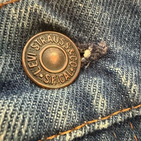 Levi’s Upcycled Cowboy Cowgirl Western Boot Applique Denim Shorts Orange Tab Siz - Picture 6 of 8